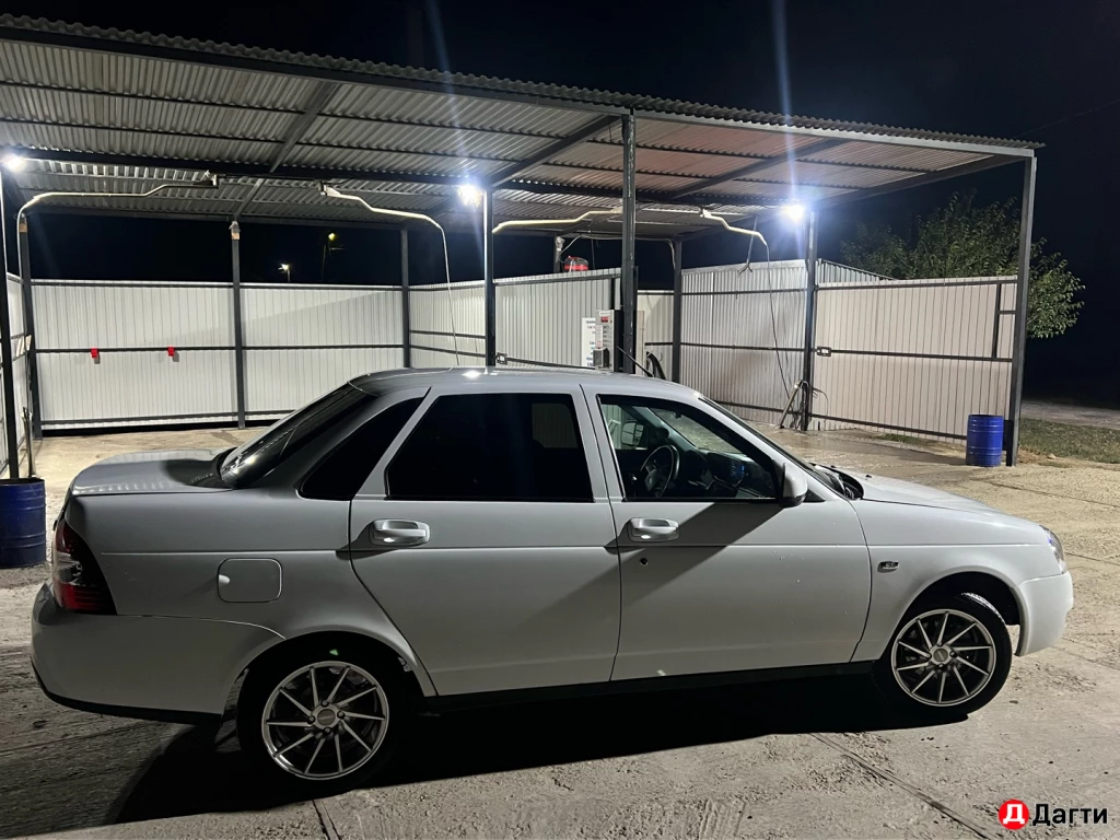 LADA (ВАЗ) Priora, 2012 года