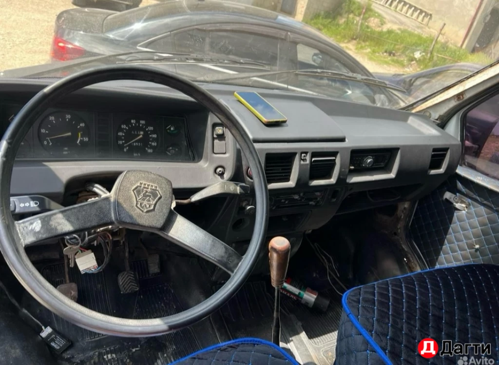 ГАЗ Газель 3302, 2002 года