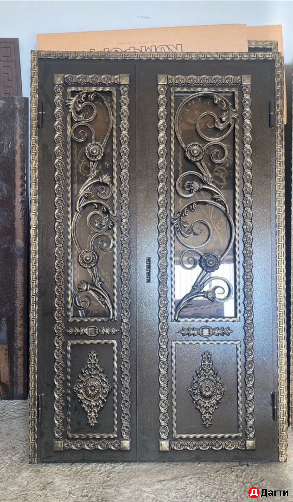 Бронь дверь