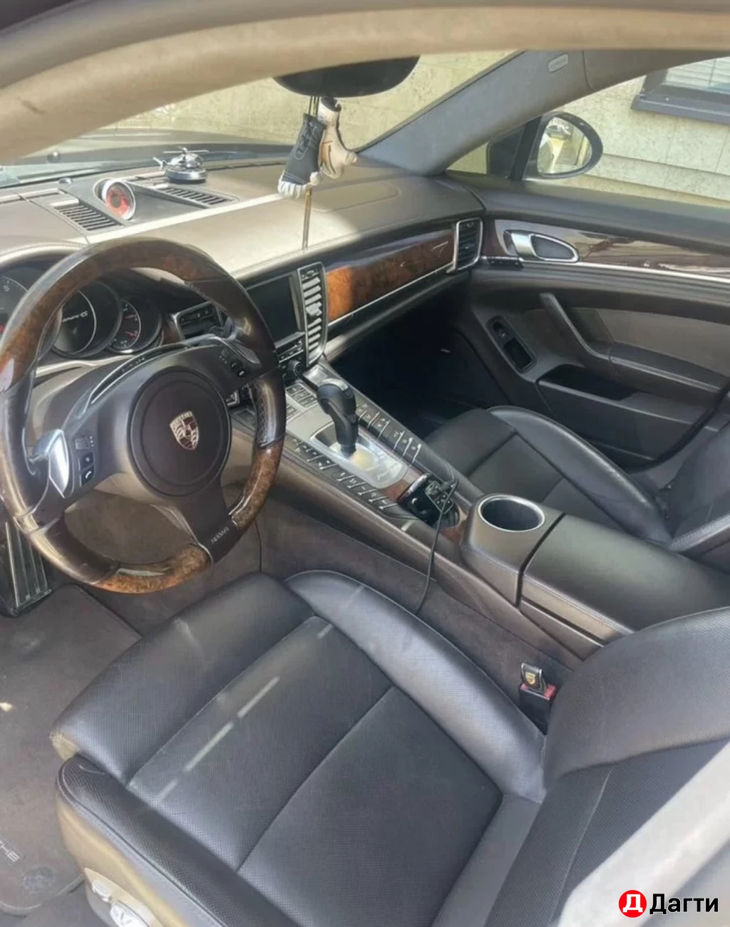 Porsche Panamera, 2011 года