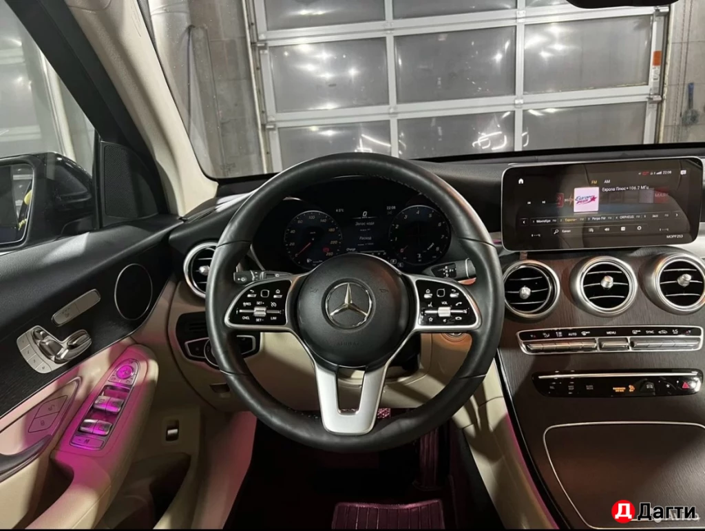 Mercedes-Benz GLC, 2020 года