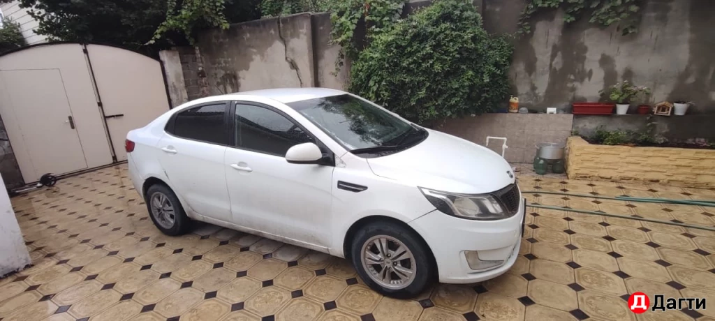 Kia Rio, 2013 года