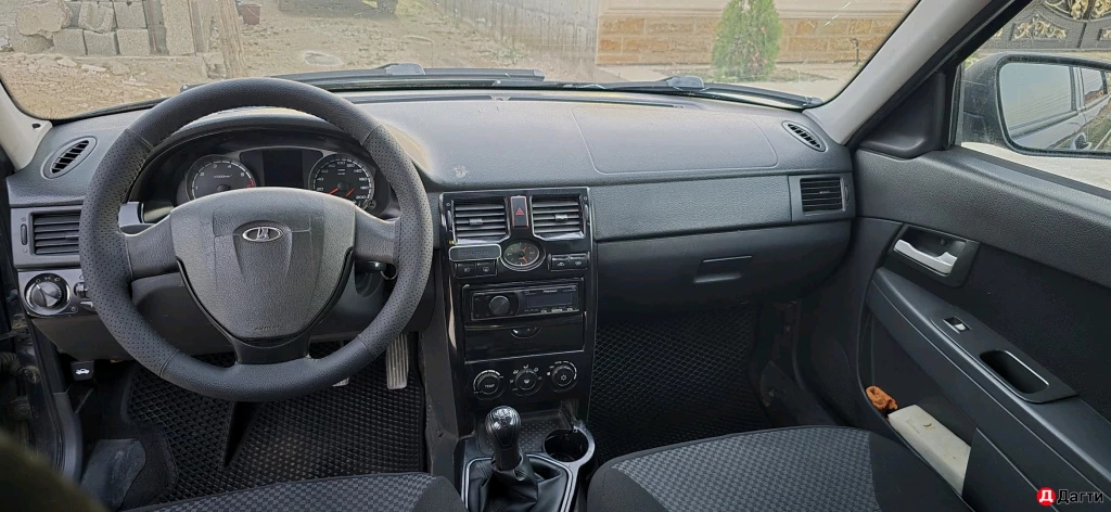 LADA (ВАЗ) Priora, 2012 года