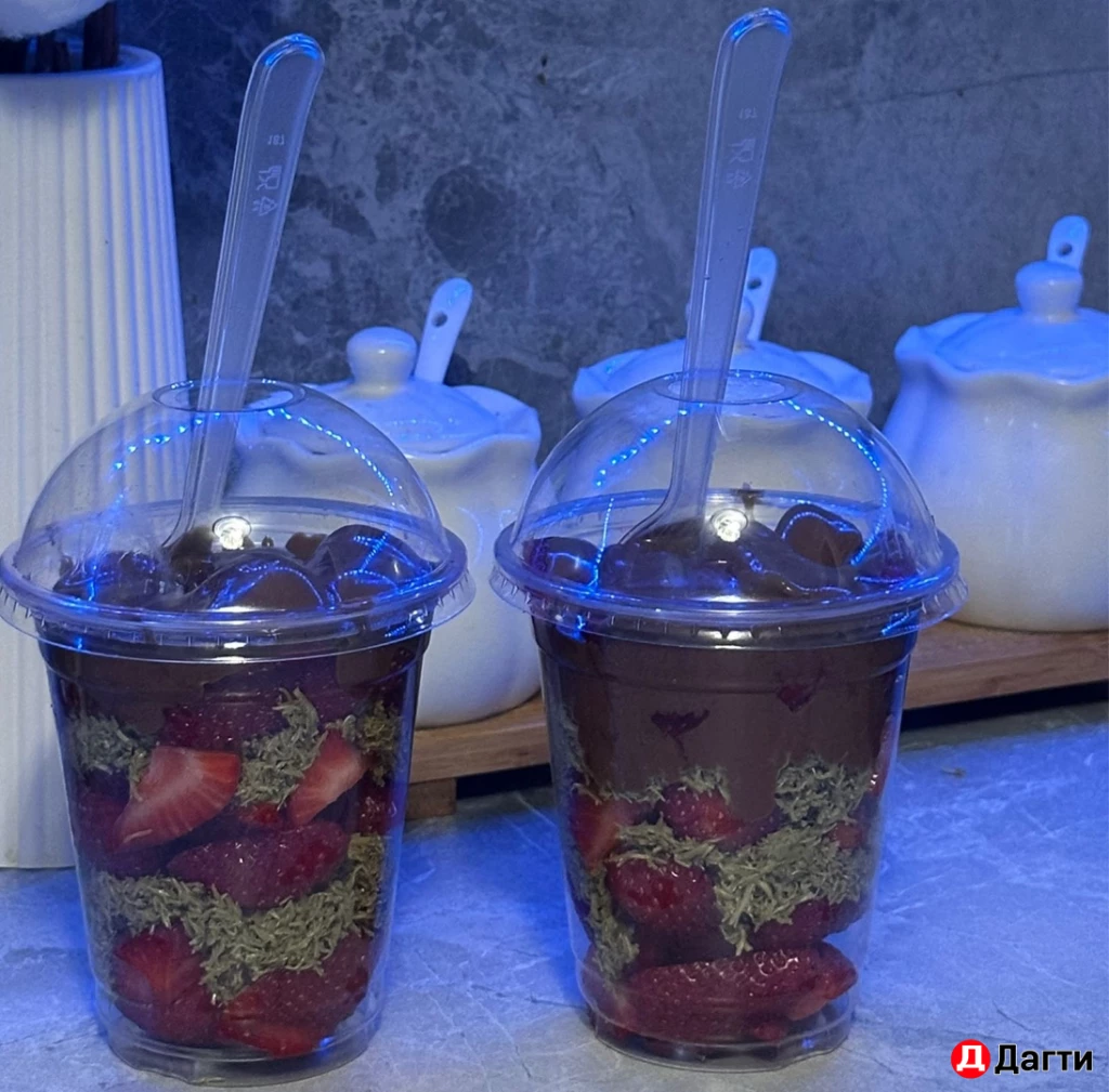 Клубника в шоколаде