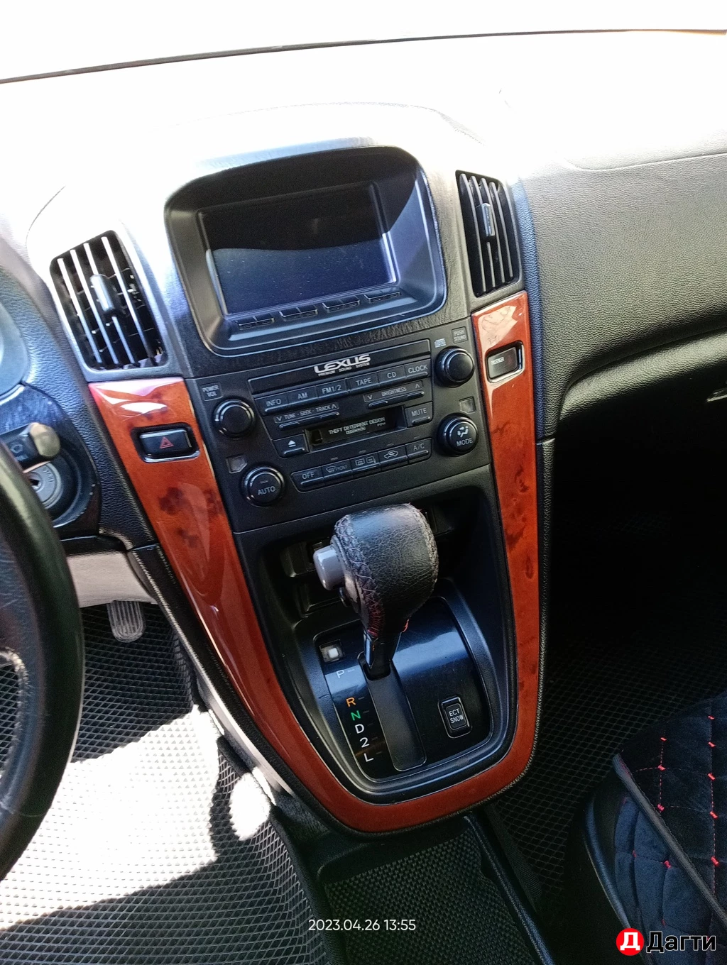 Lexus RX, 2002 года