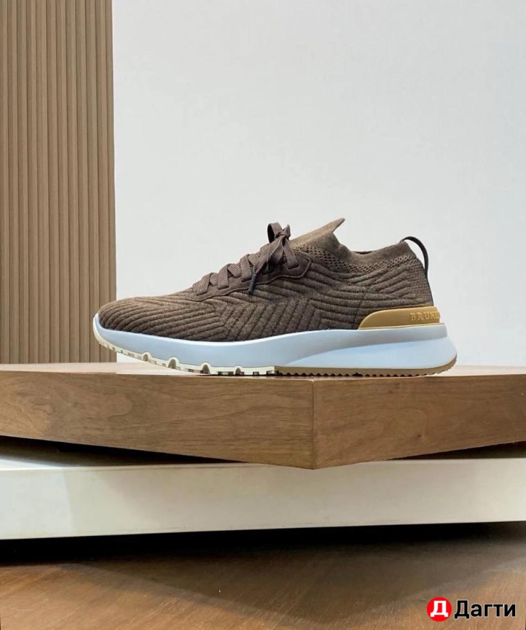 Мужские кроссовки от бренда Brunello Cucinelli