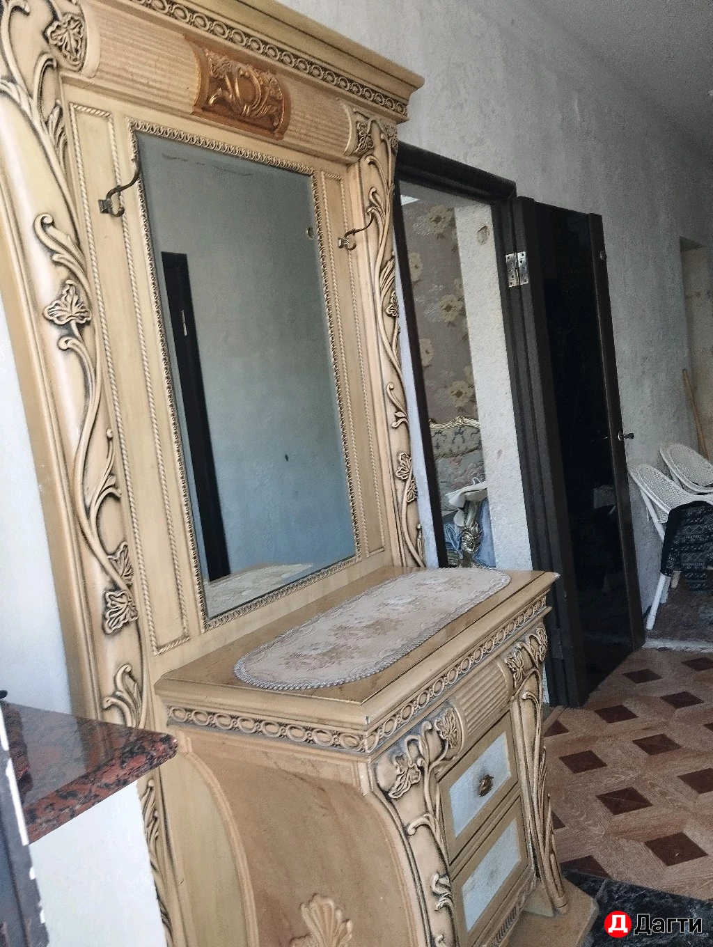 Зеркало в прихожую