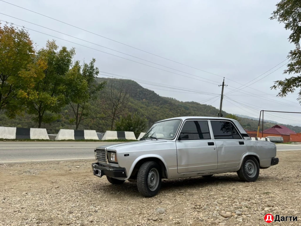 LADA (ВАЗ) 2107, 2011 года
