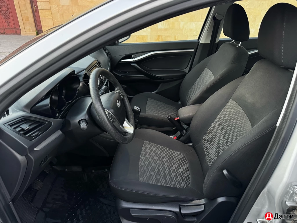 LADA (ВАЗ) Vesta, 2021 года