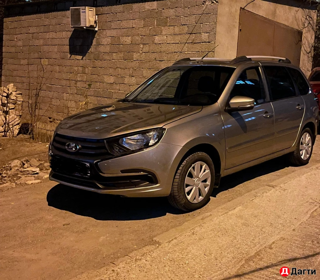 LADA (ВАЗ) Granta, 2020 года