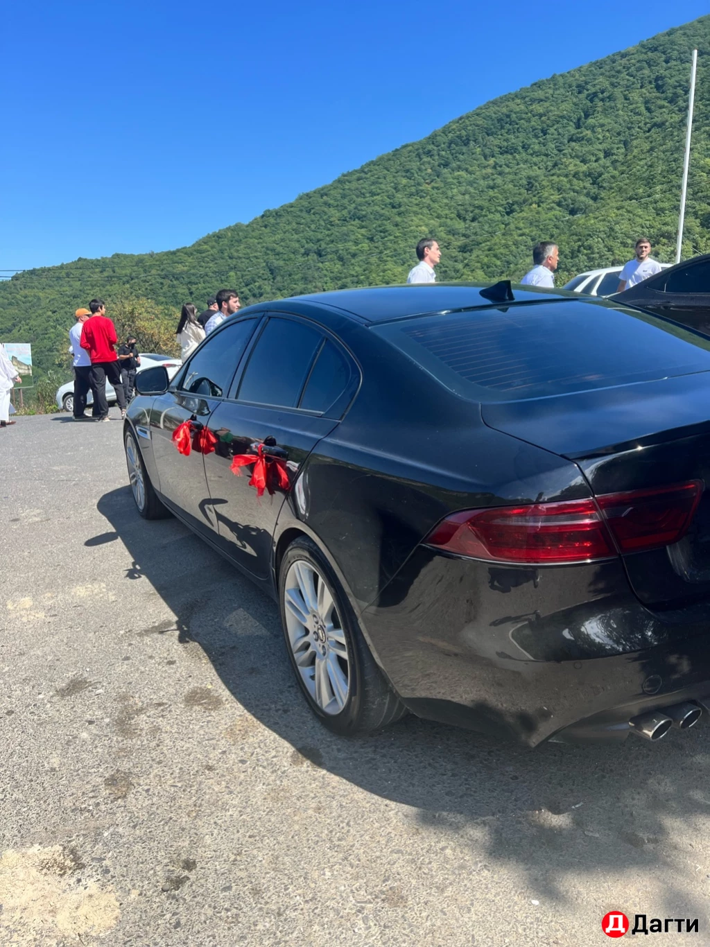 Jaguar XE, 2015 года