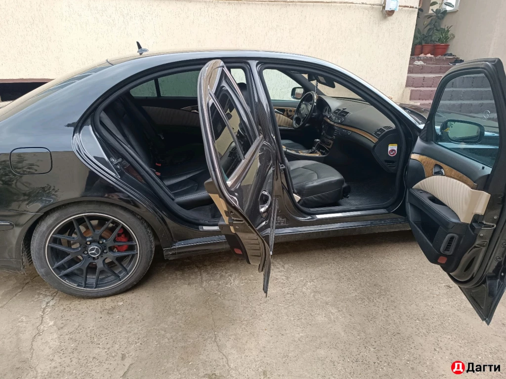 Mercedes-Benz E-Класс, 2006 года