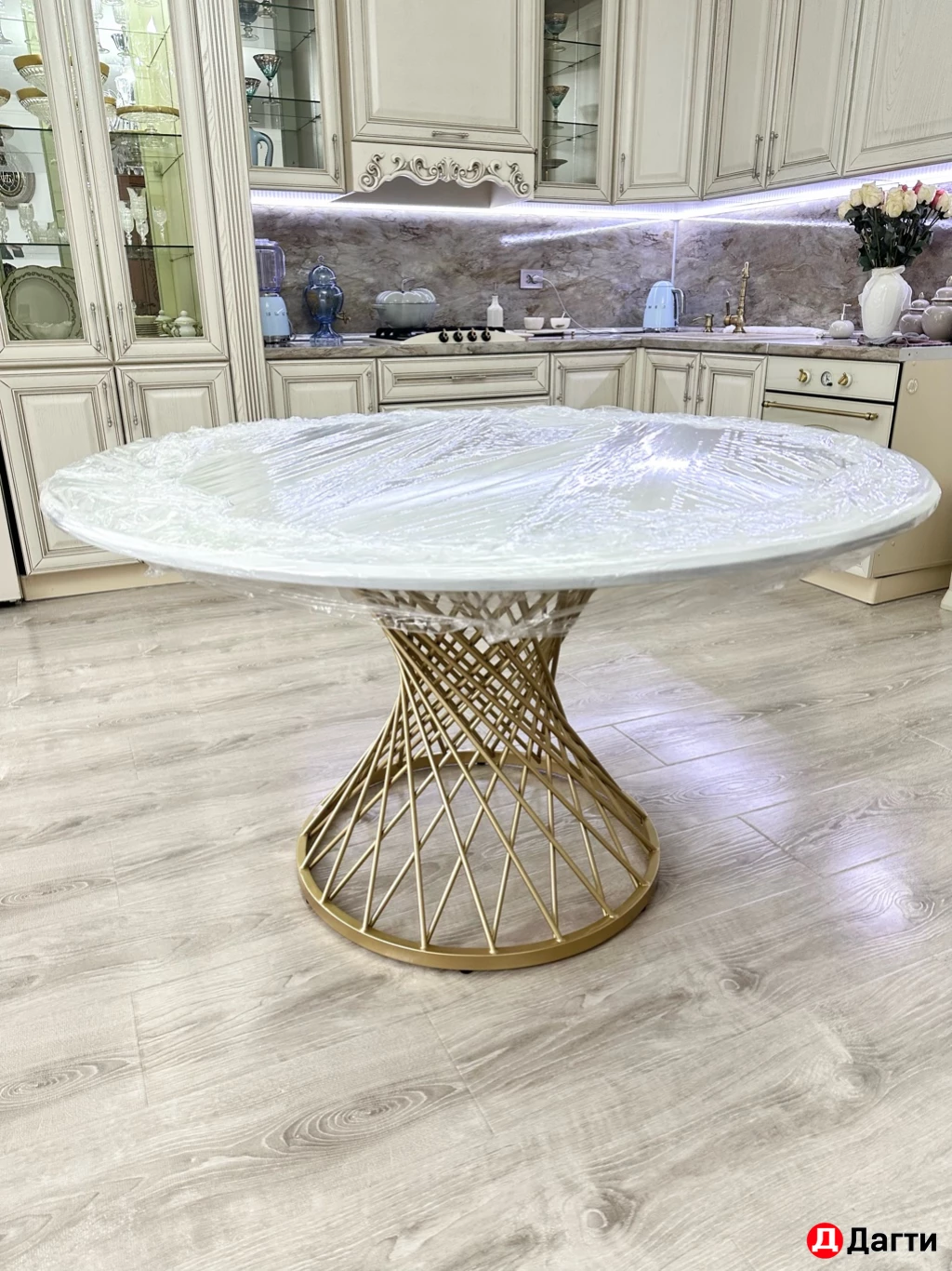 Столы стулья