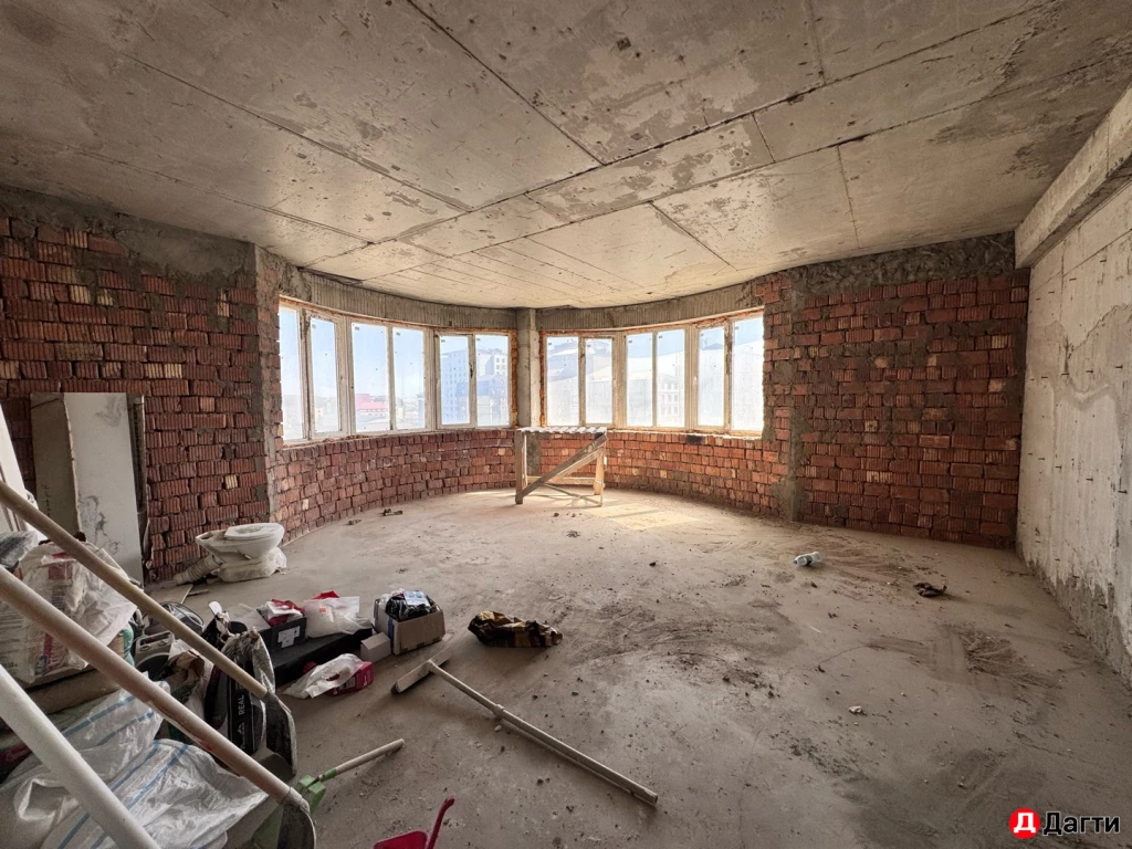 Квартира, 3 комнаты, 147 м², Агент