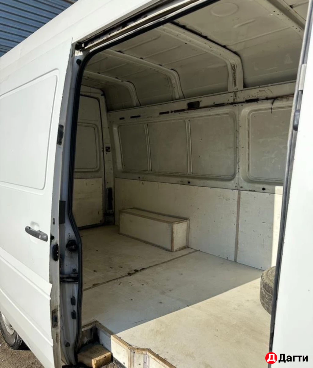 Mercedes-Benz Sprinter, 2005 года