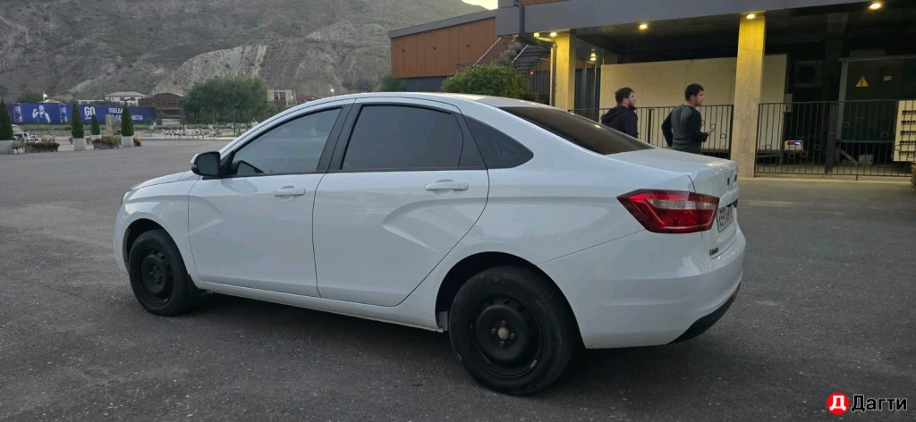 LADA (ВАЗ) Vesta, 2018 года