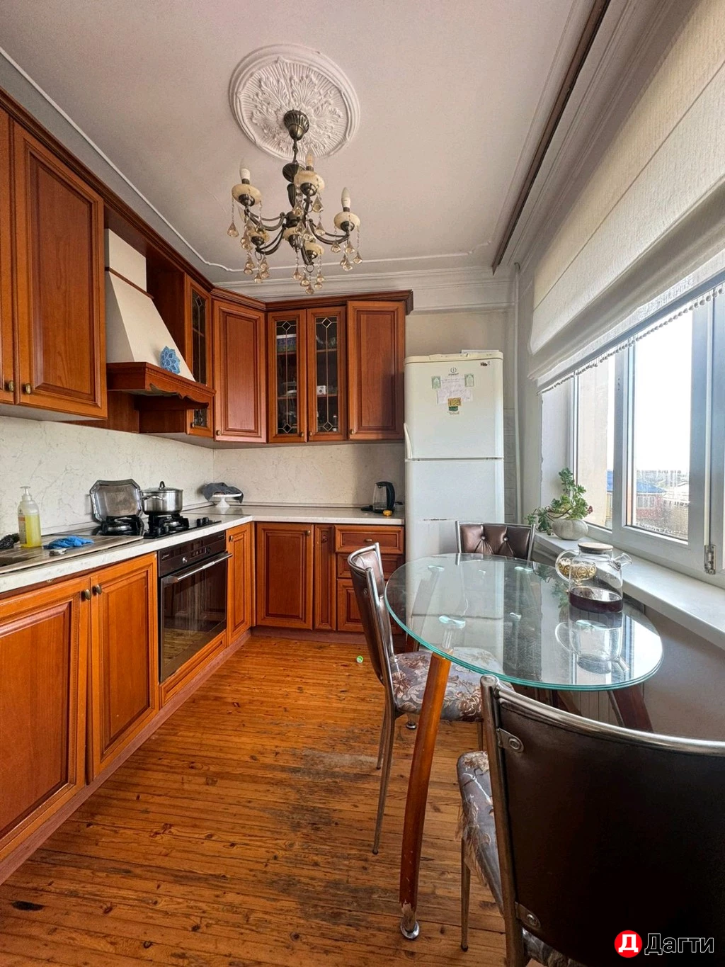 Квартира, 4 комнаты, 90 м², Агент