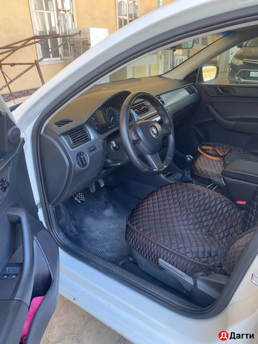 Skoda Rapid, 2015 года