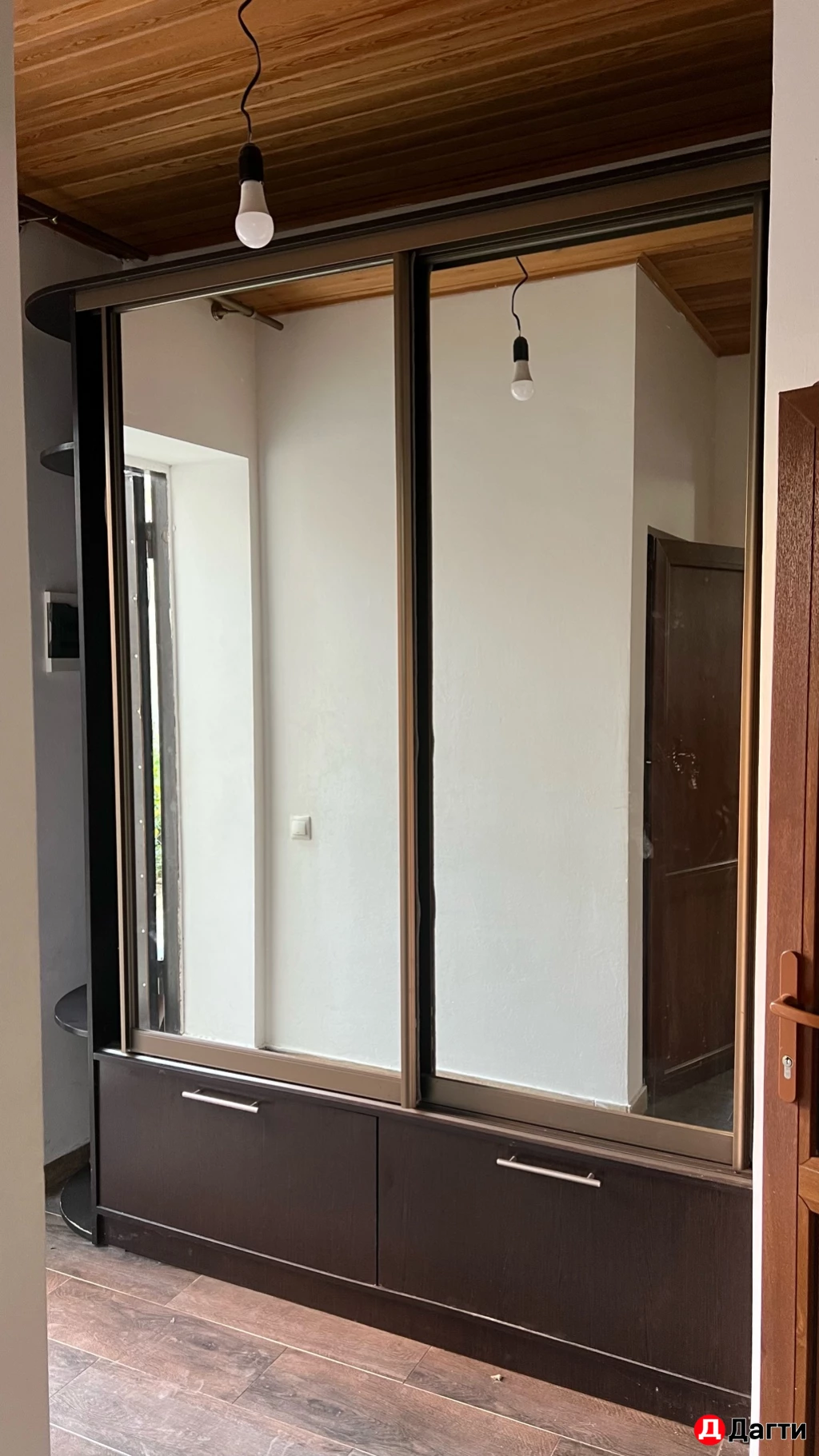 Шкаф в прихожую