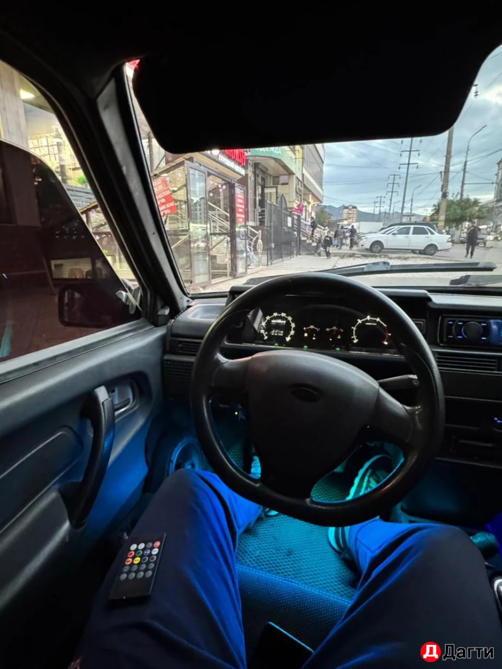 LADA (ВАЗ) 21099, 2003 года