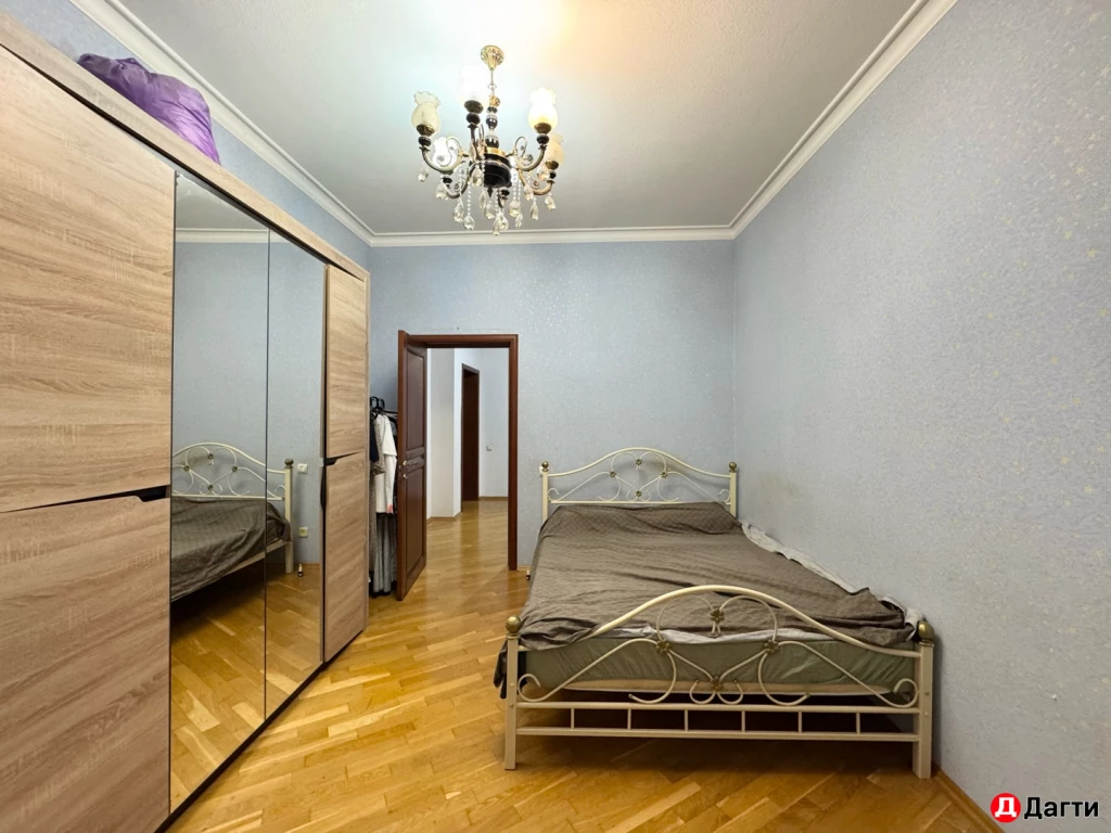 Квартира, 3 комнаты, 108 м², Агент