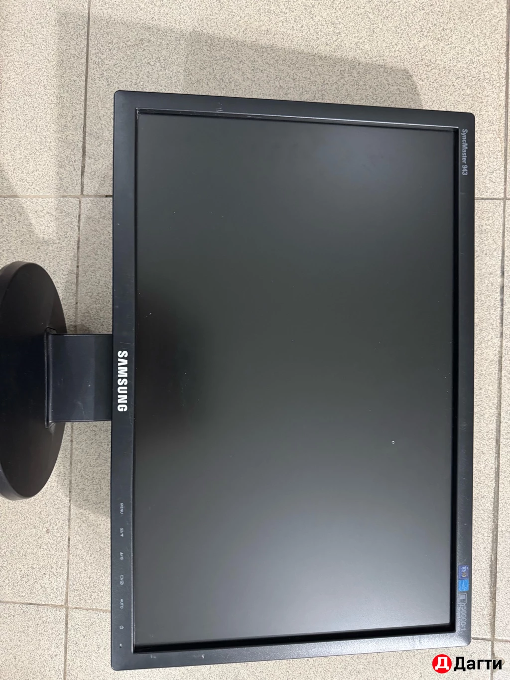 Монитор Samsung