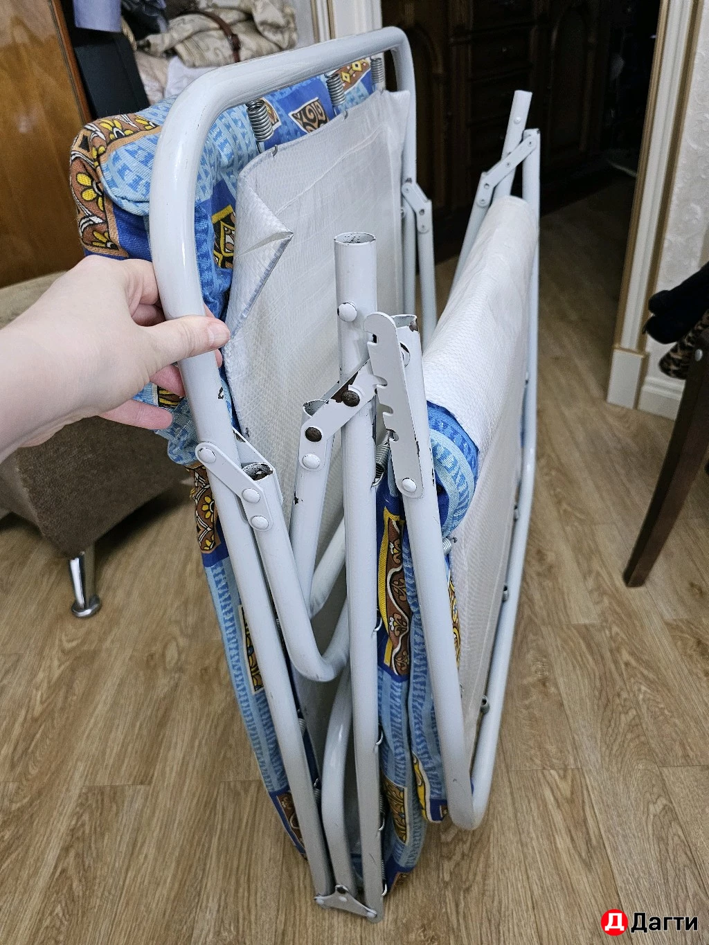 Раскладушка с матрасом