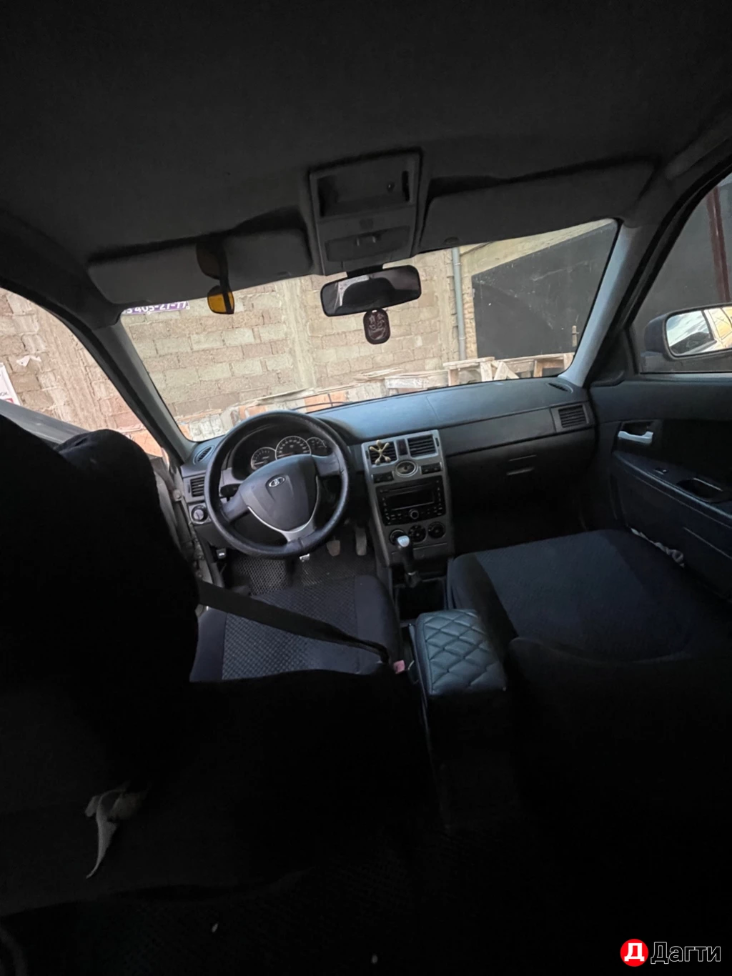 LADA (ВАЗ) Priora, 2012 года