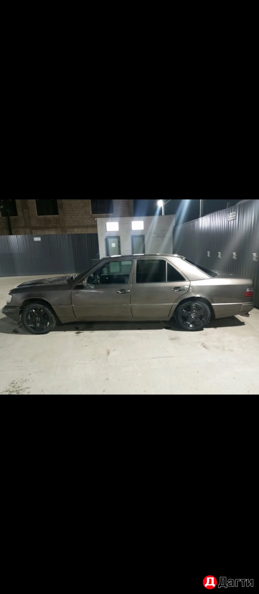 Mercedes-Benz E-Класс, 1989 года