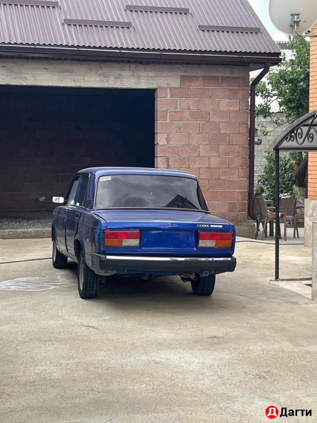 LADA (ВАЗ) 2107, 2001 года