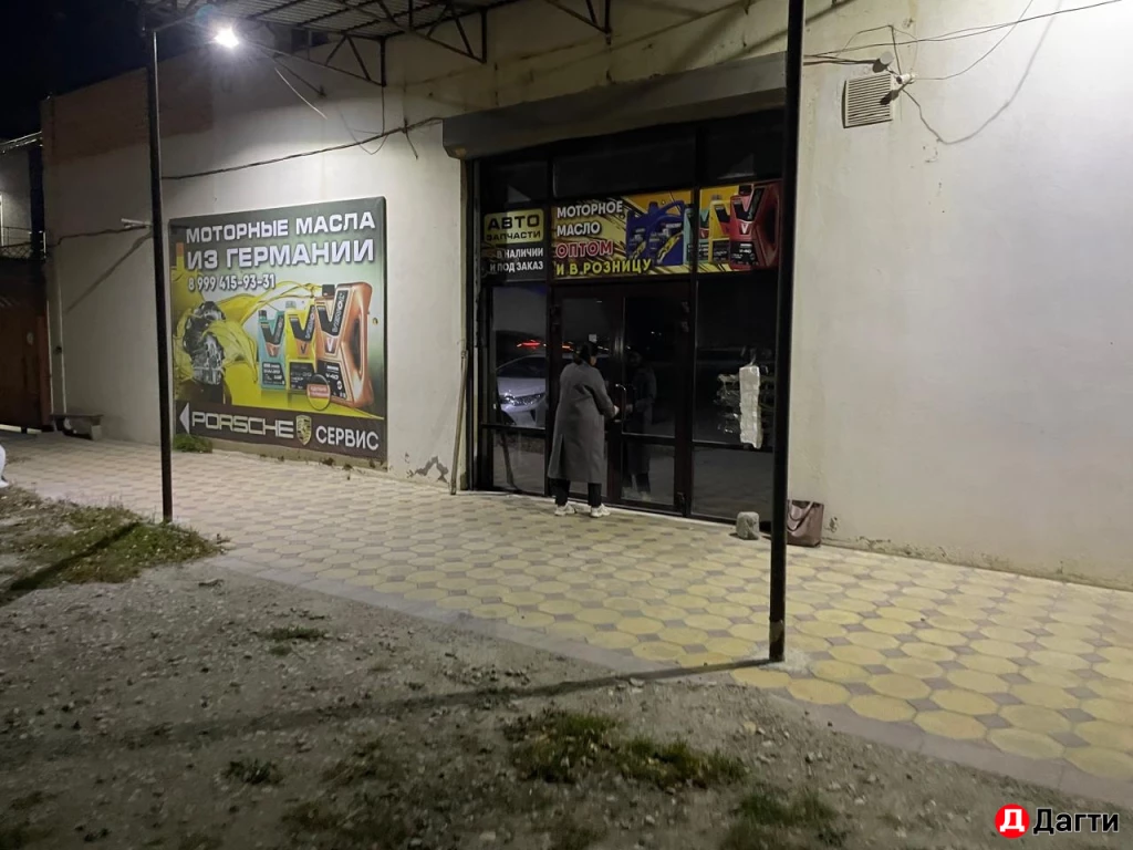 Помещение свободного назначения, 152 м², Собственник