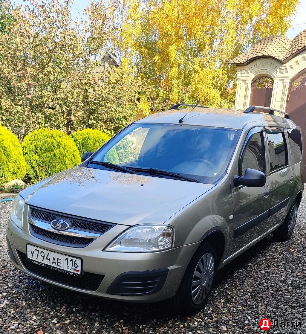 LADA (ВАЗ) Largus, 2014 года