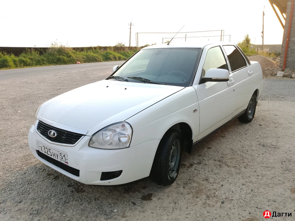 LADA (ВАЗ) Priora, 2014 года