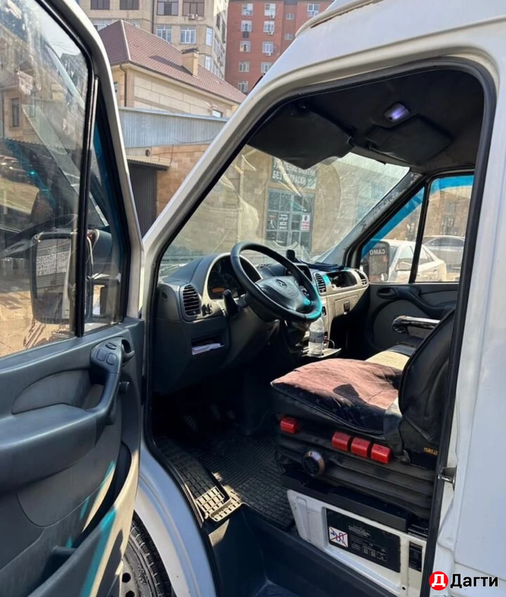 Mercedes-Benz Sprinter, 2005 года