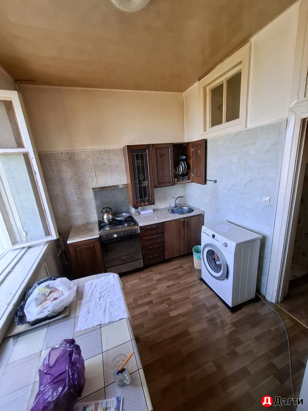 Квартира, 3 комнаты, 72 м², Агент