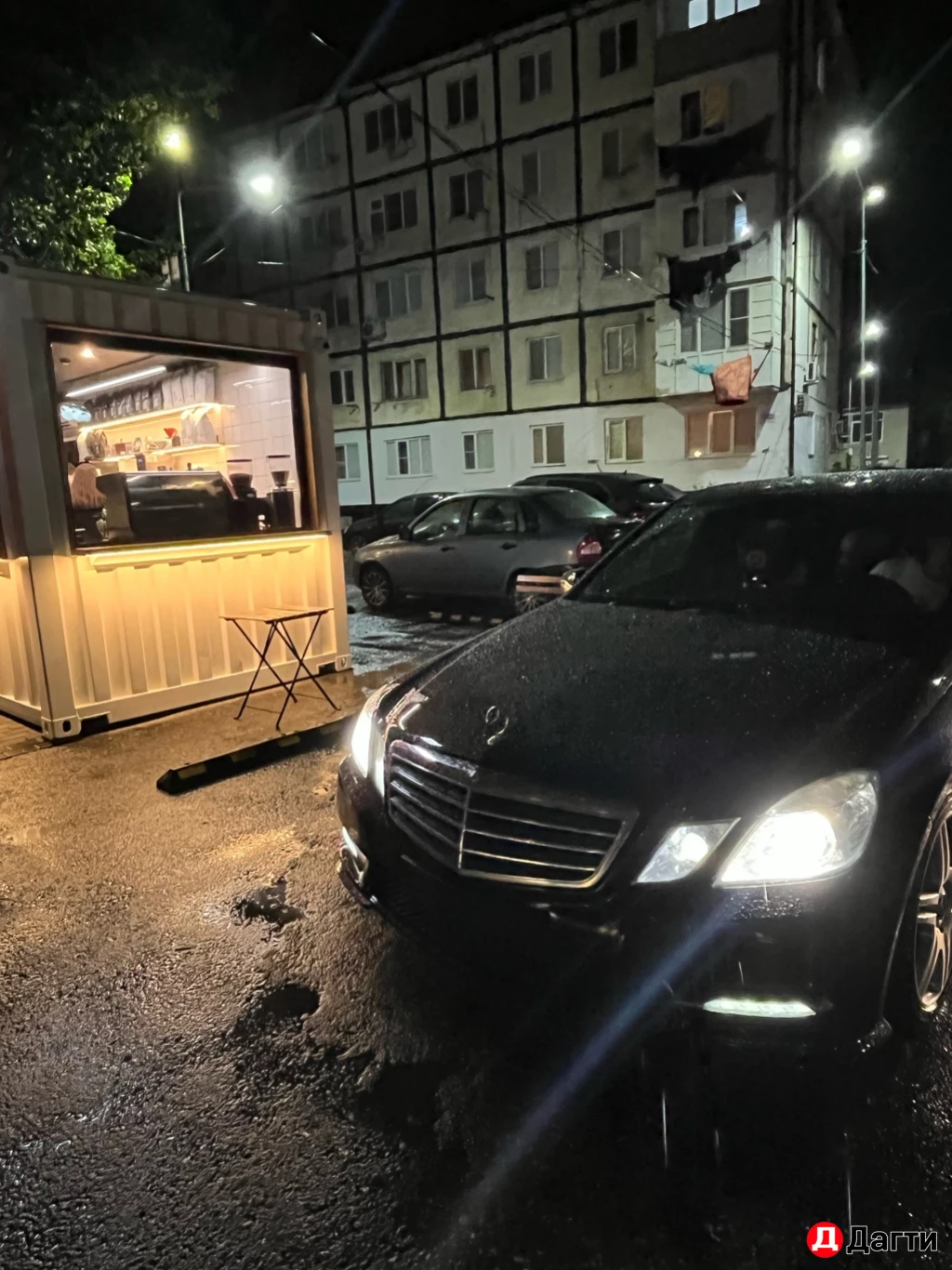 Mercedes-Benz E-Класс, 2011 года