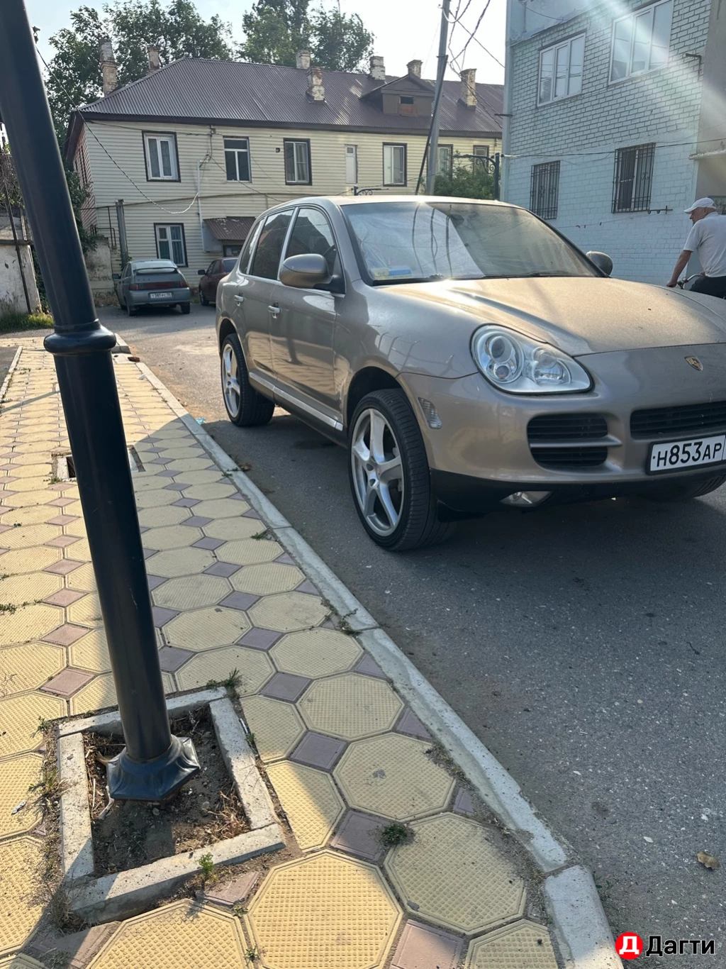 Porsche Cayenne, 2004 года