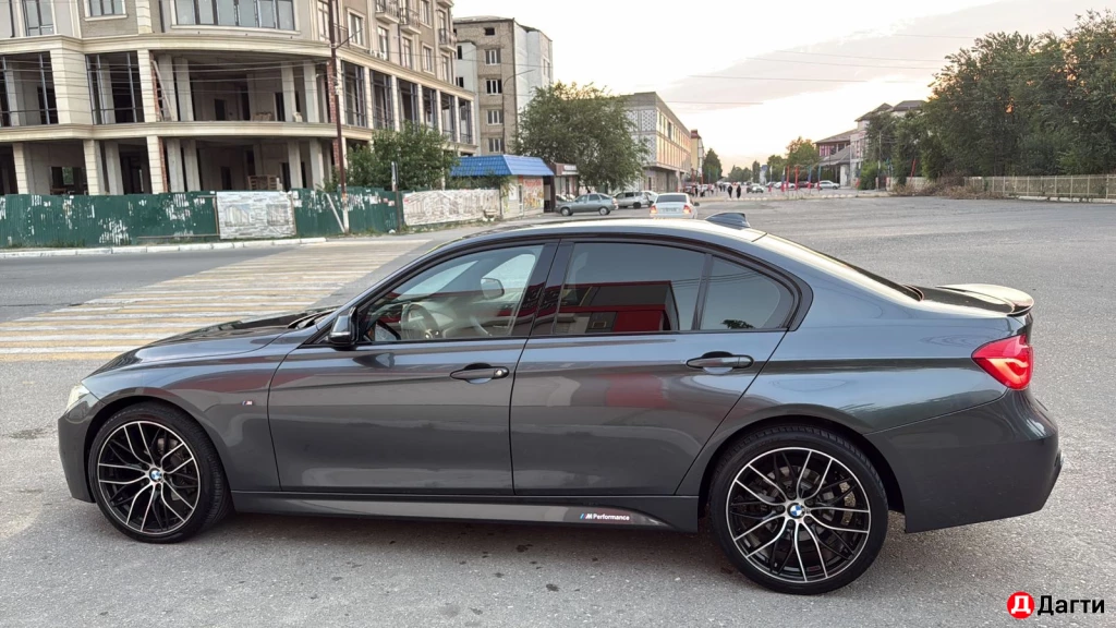 BMW 3 серии, 2016 года