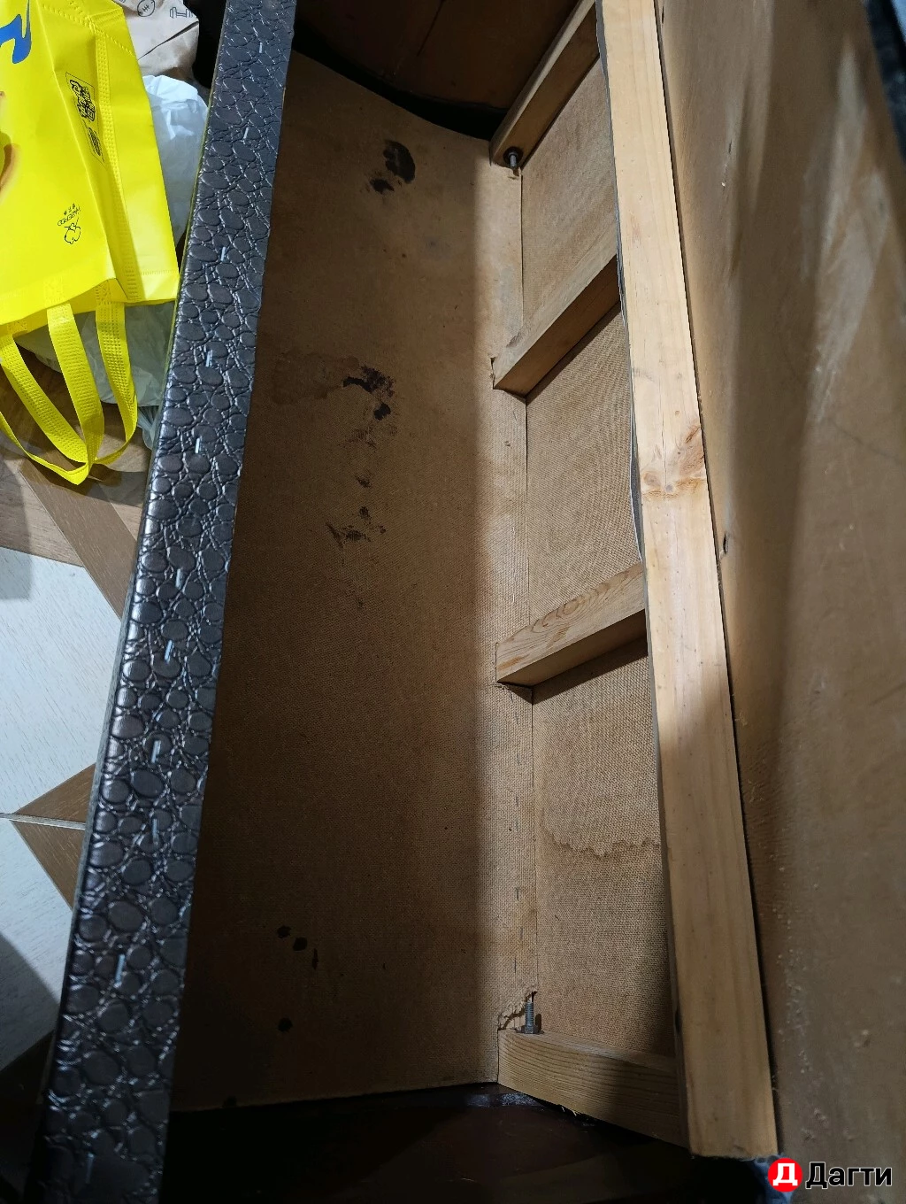 Кухонный мягкий угол