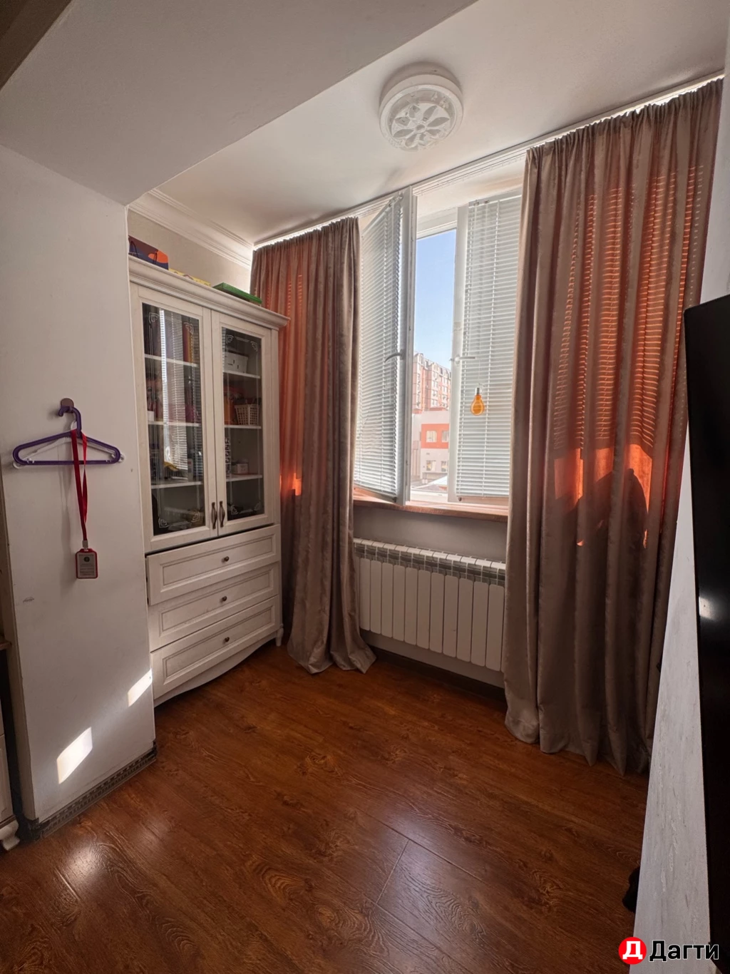 Квартира, 3 комнаты, 95 м², Агент