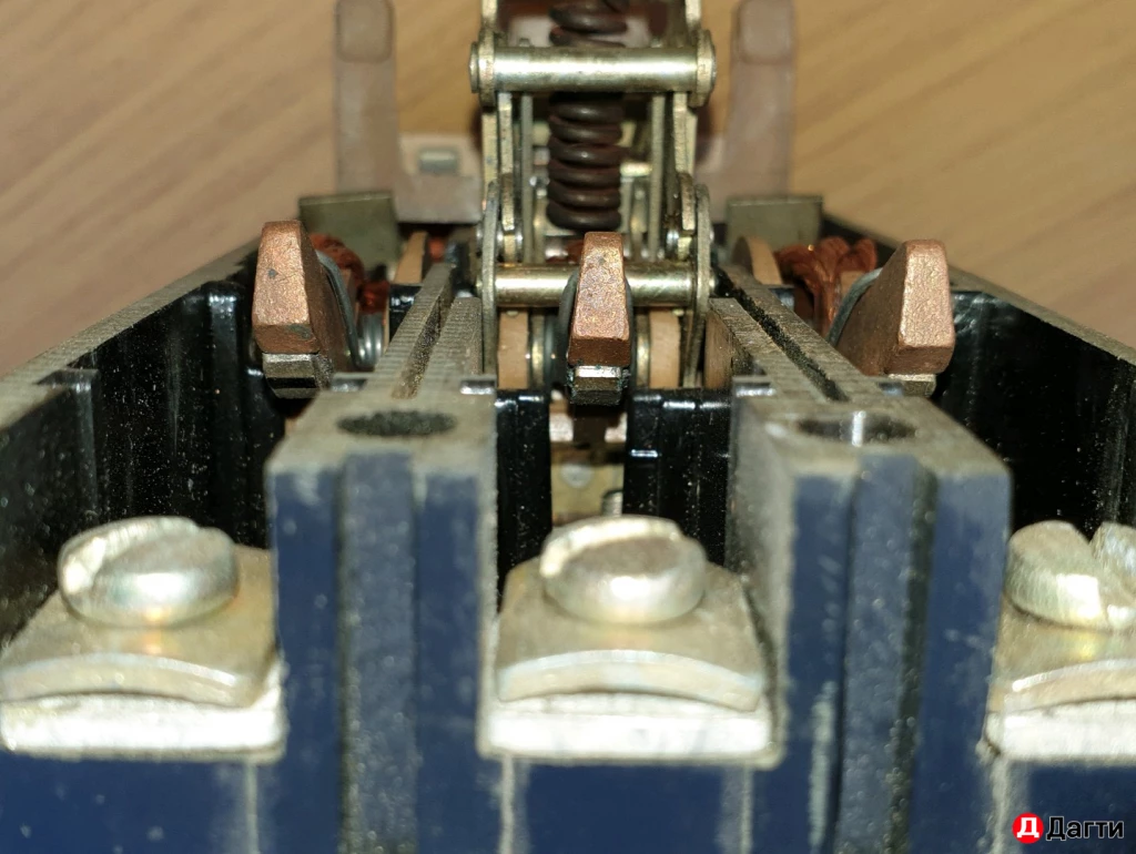 Рубильник 3-фазный