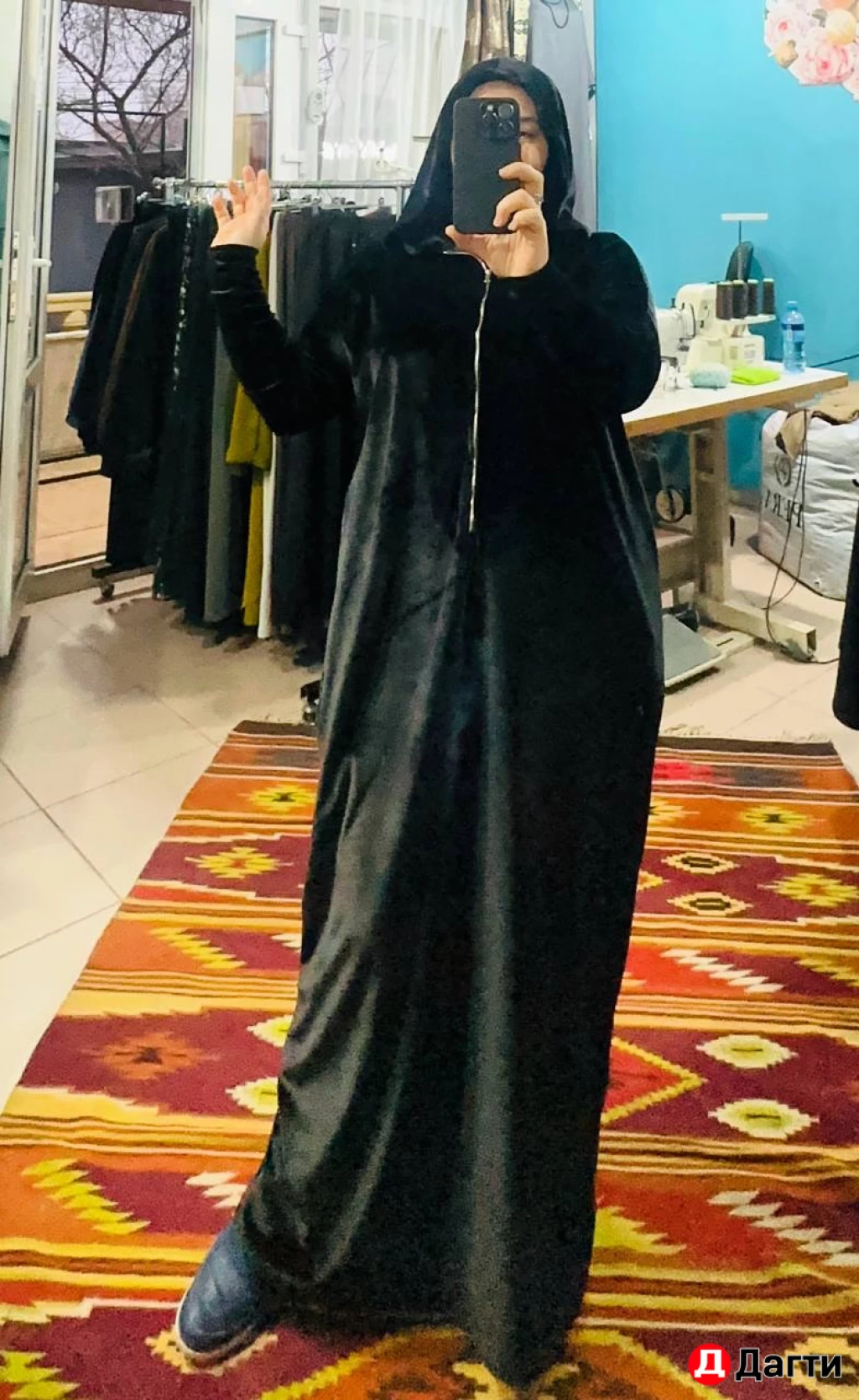 Платье велюровое