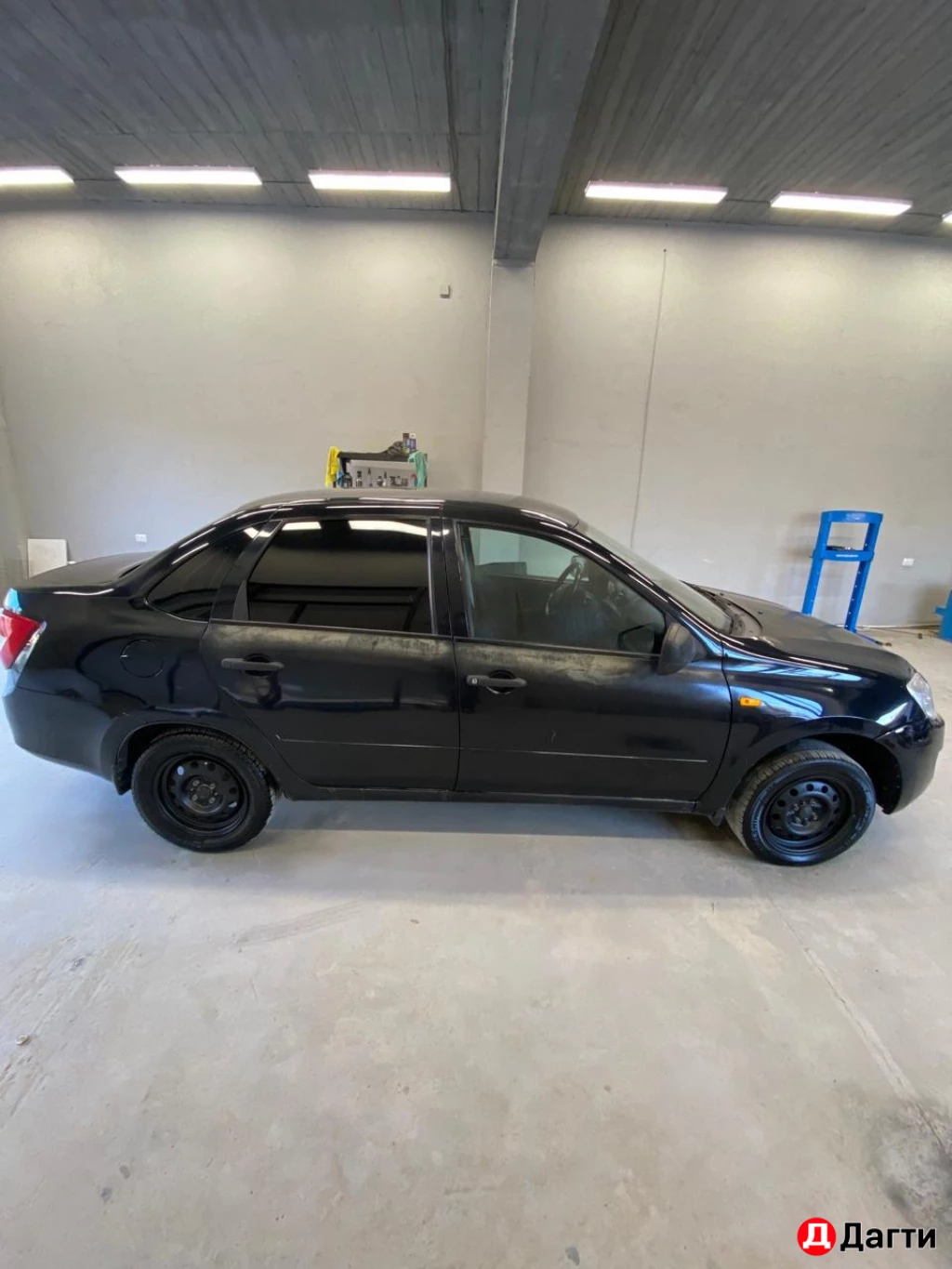 LADA (ВАЗ) Granta, 2013 года