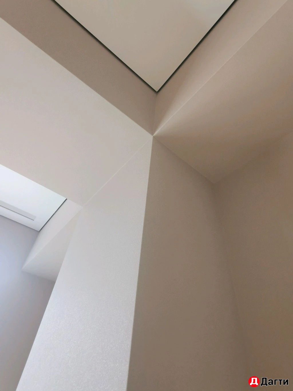 Поклейка обоев, ремонт