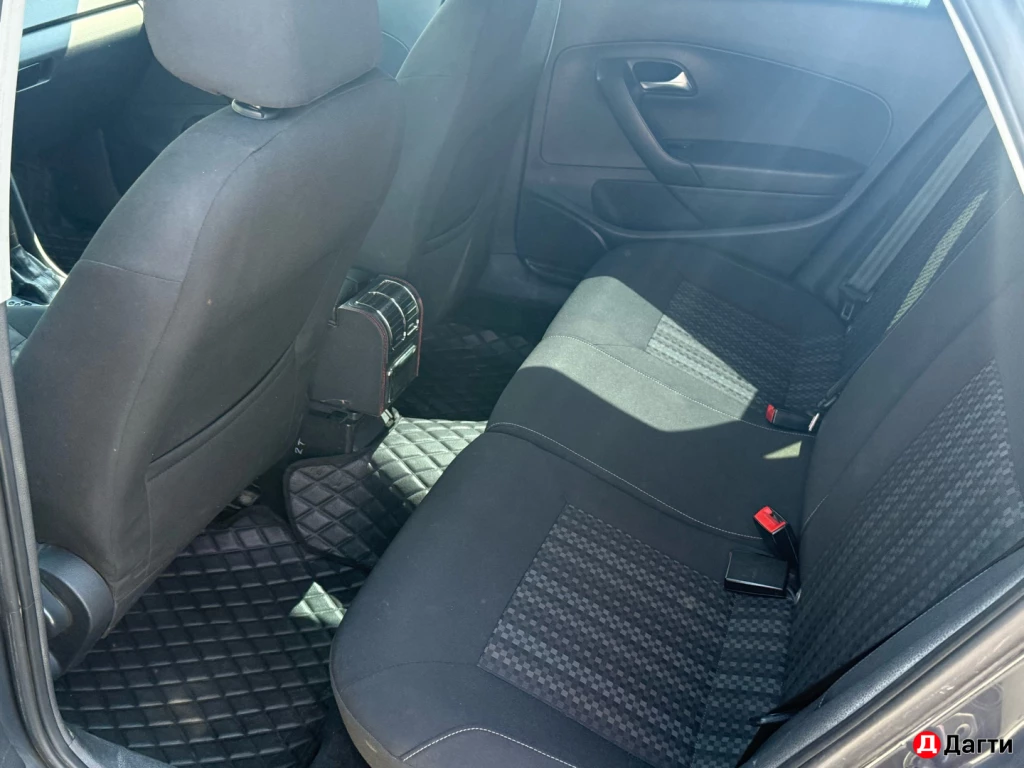 Volkswagen Polo, 2016 года