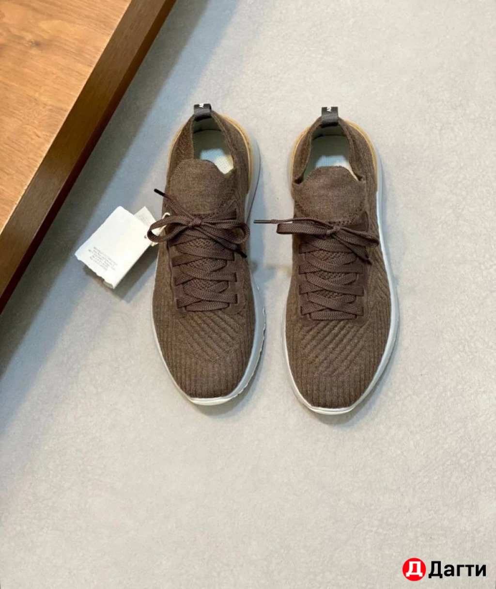 Мужские кроссовки от бренда Brunello Cucinelli