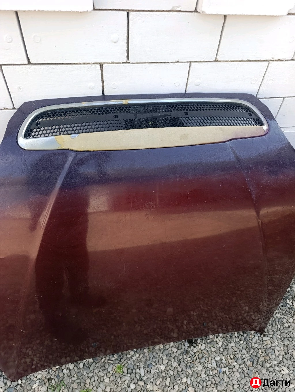 Капот на Chevrolet Lanos