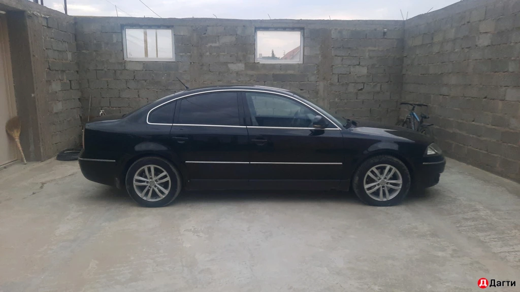Volkswagen Passat, 2004 года