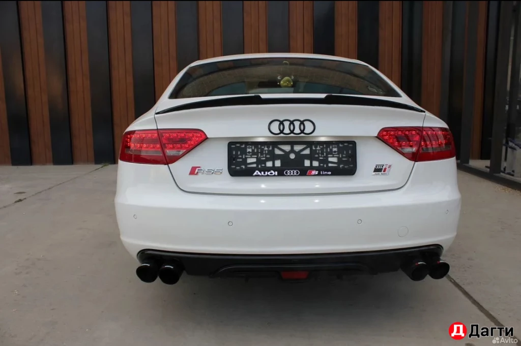 Audi A5, 2010 года