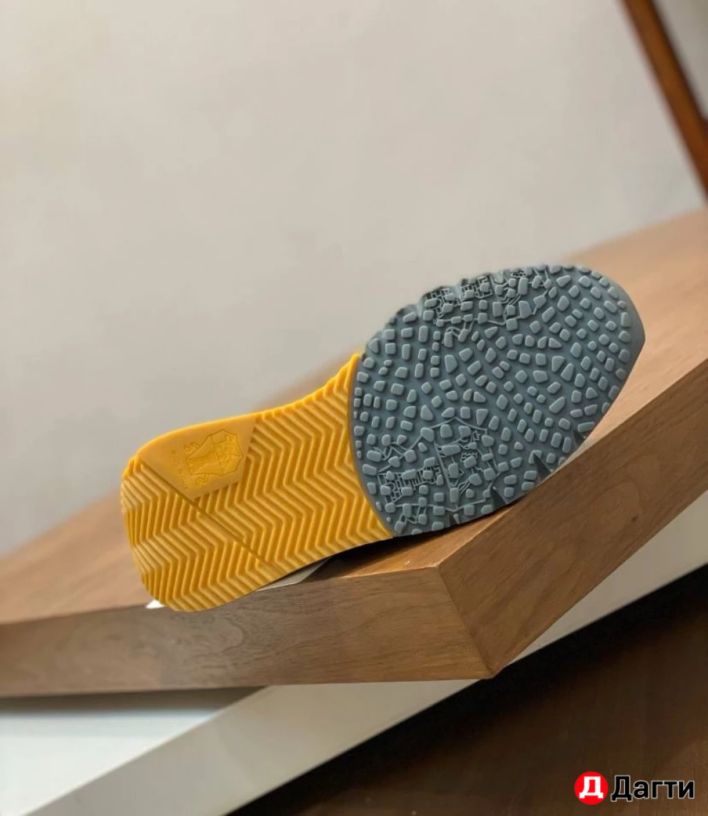 Мужские кроссовки от бренда Brunello Cucinelli